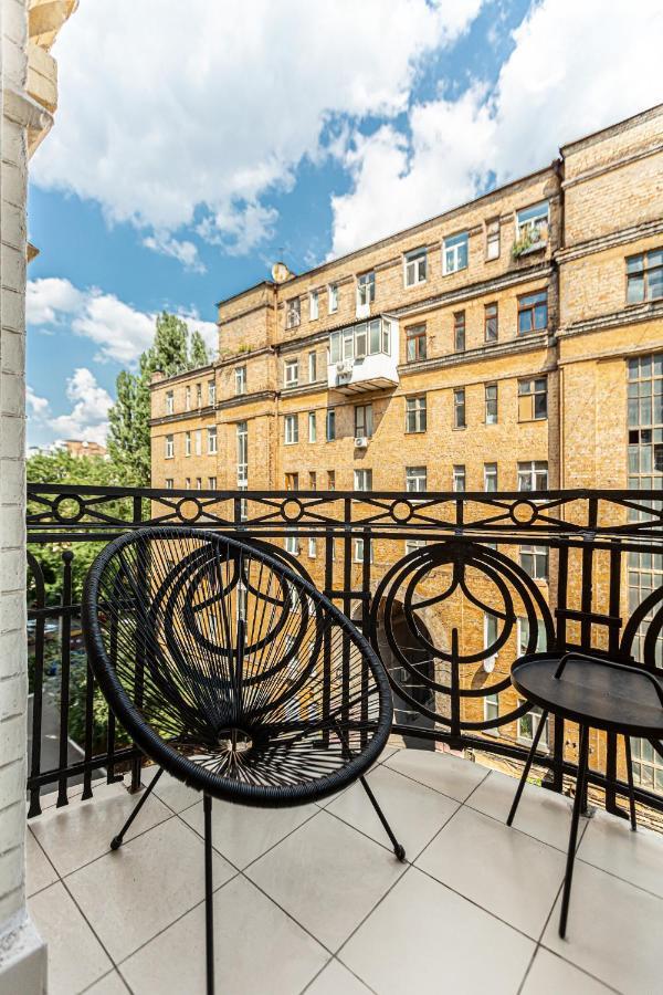 Senator City Center Kyiv Exterior foto